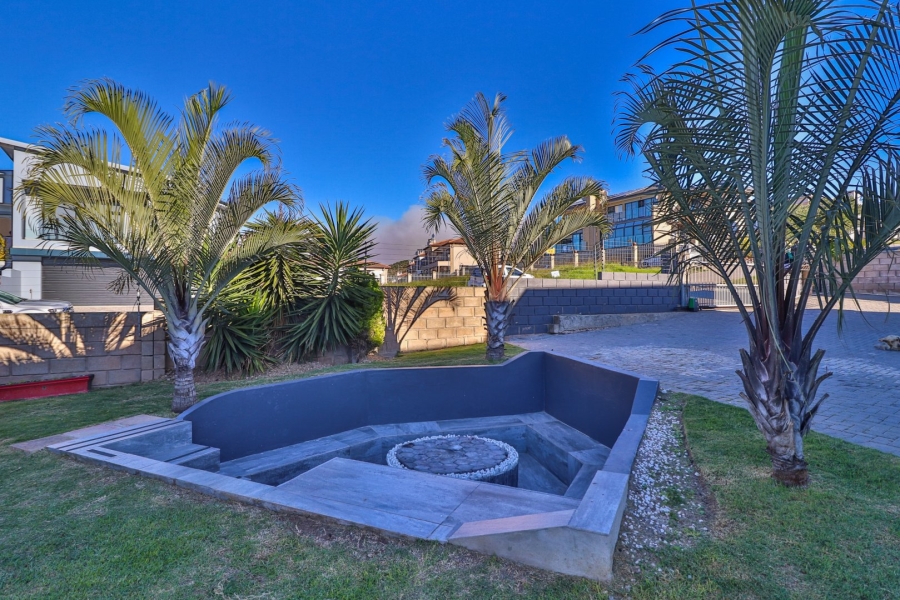 4 Bedroom Property for Sale in Island View Western Cape